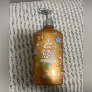 Hempz Vanilla Sugar Cookie Body Lotion